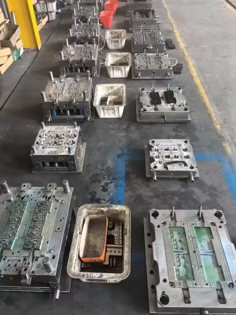 battery case mould